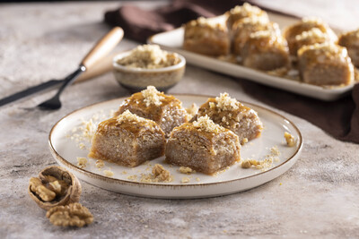 YAŞAR - YAŞAR CEVİZLİ EV BAKLAVASI