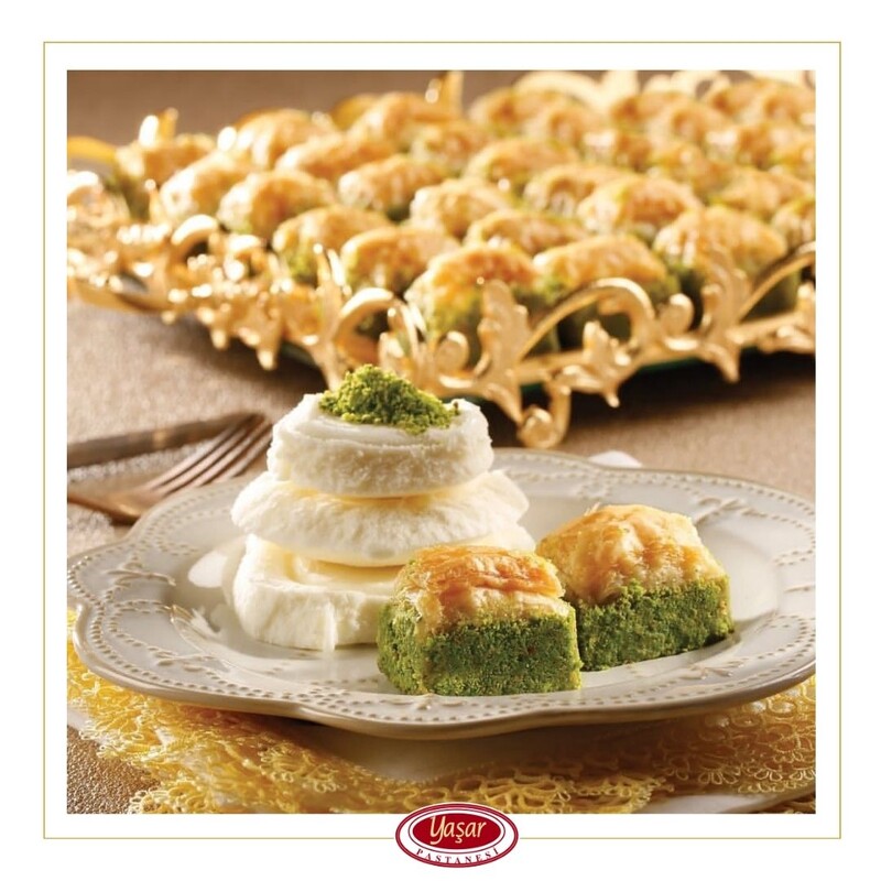 YAŞAR FISTIKLI ÖZEL BAKLAVA 