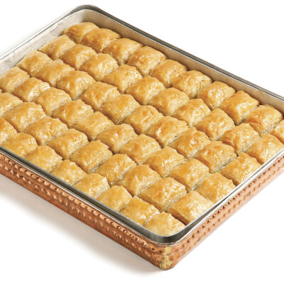 TEPSİ FISTIKLI BAKLAVA (2,3 KG) - MADO